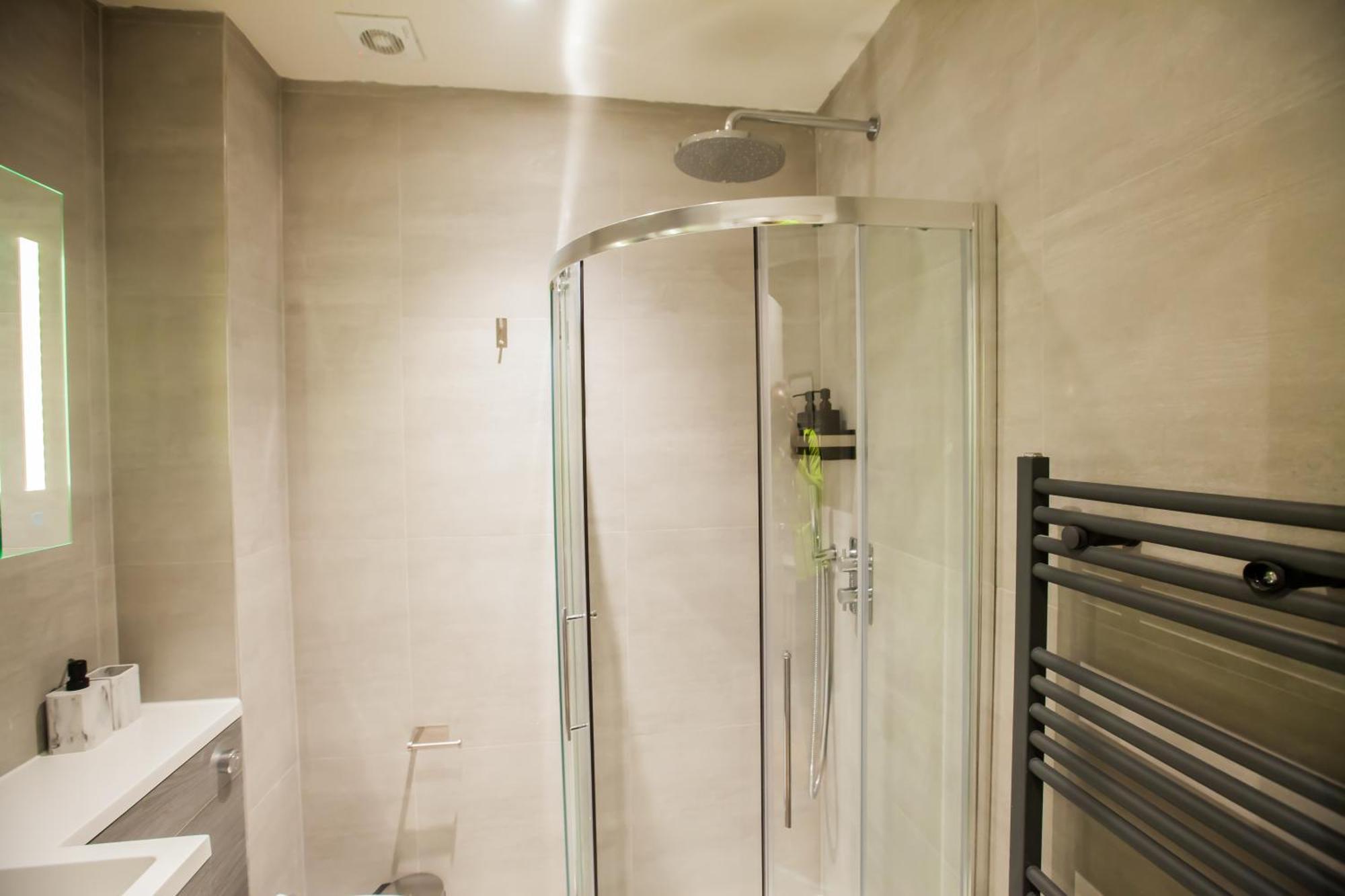 Luxury Fulham 3 Bedroom Garden House 런던 외부 사진